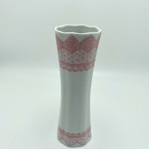 Especially For You White/Pink Case Enameled “Lace”